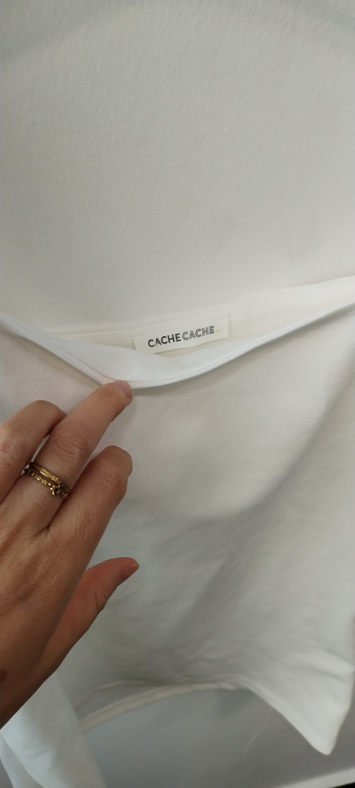 Blouse blanche et tulle à pois – Image 2