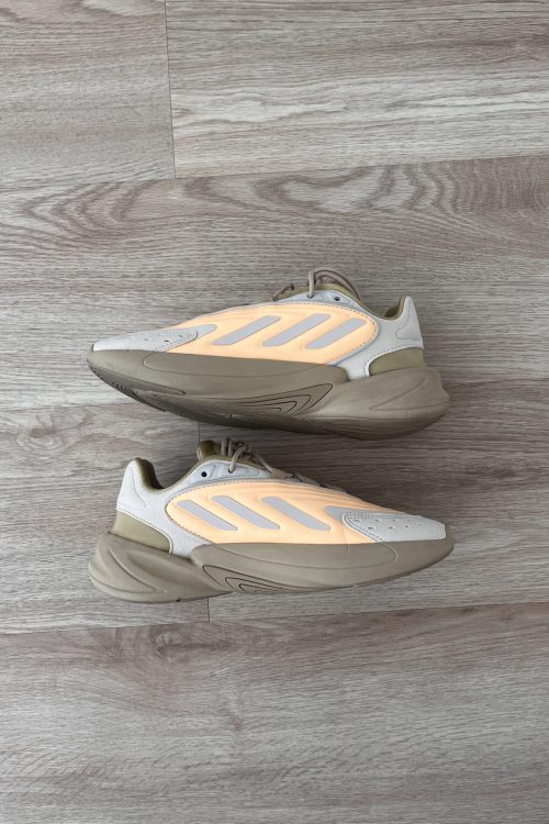 Baskets Adidas Ozelia Unisexe